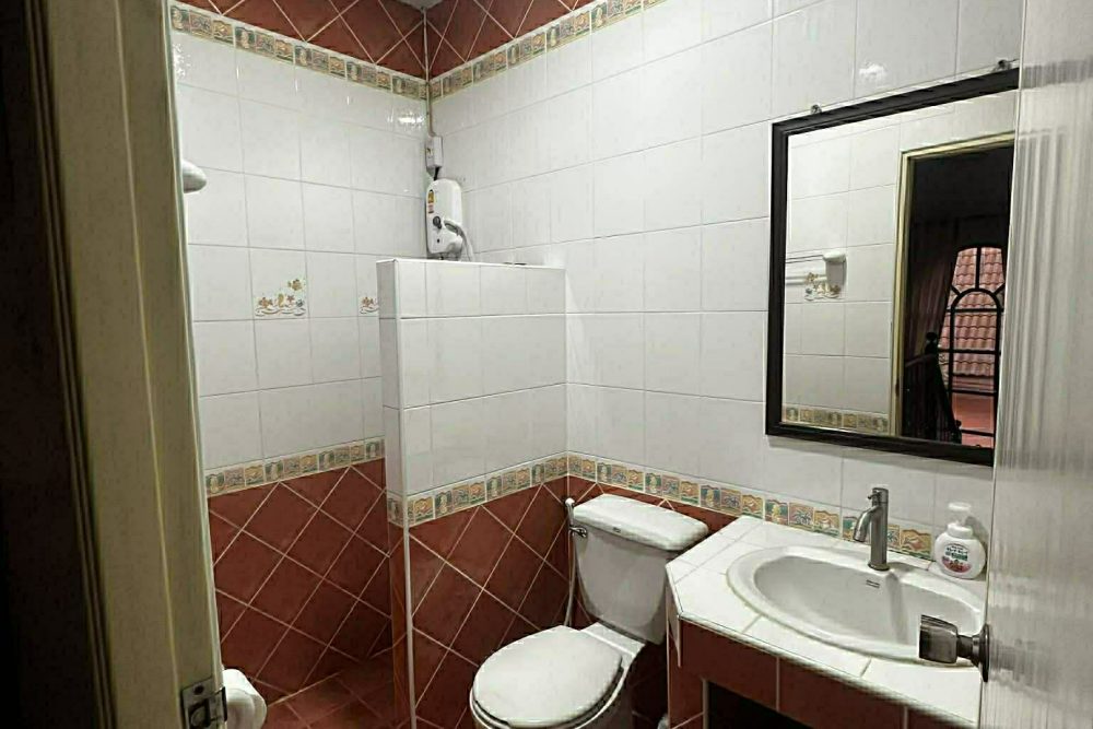 630211077_1599044091038884_5410802677296816808_n