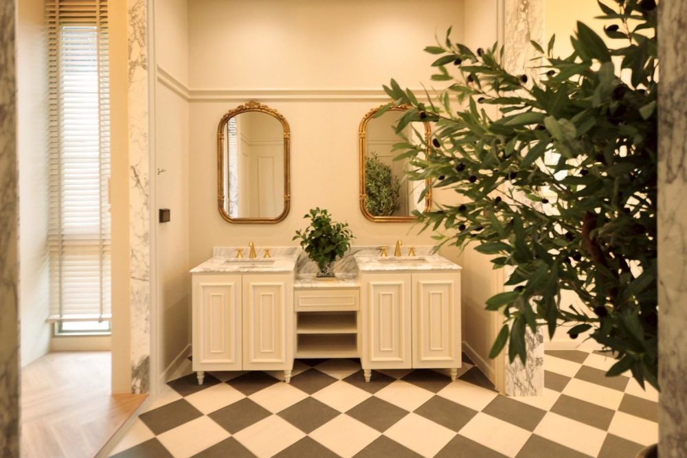 LINE_ALBUM_Akira B_251029_19