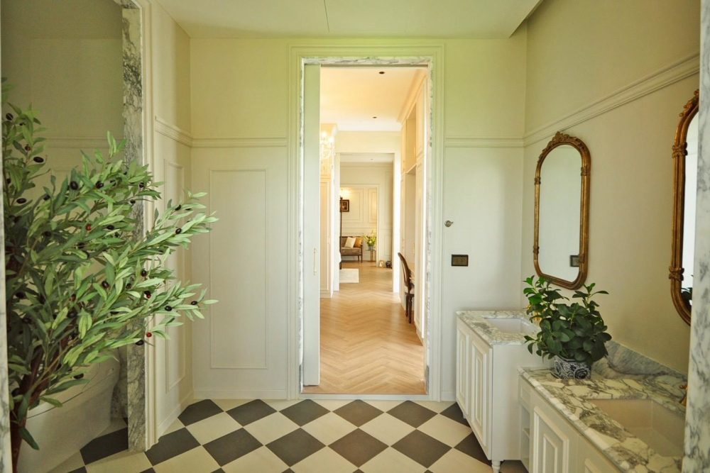 LINE_ALBUM_Akira B_251029_20