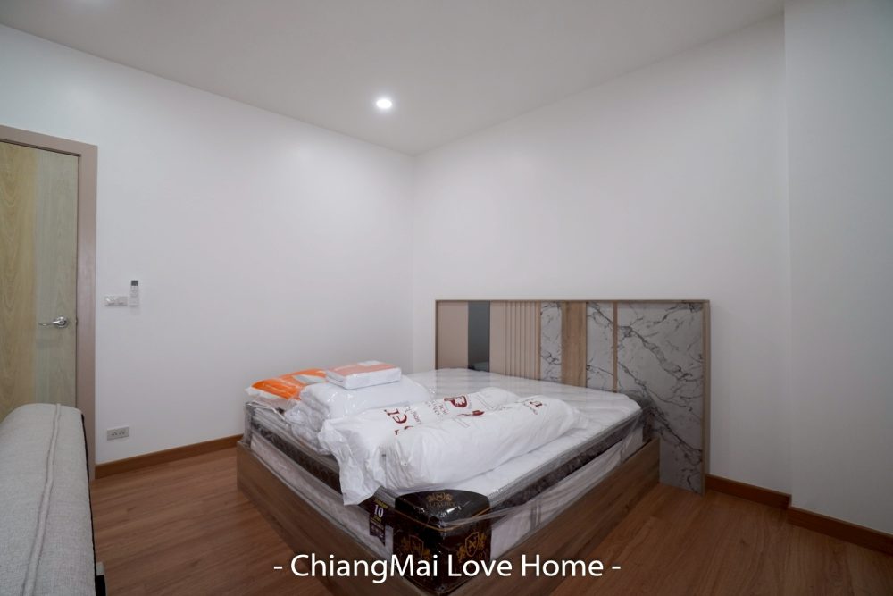 LINE_ALBUM_Photo บ้าน Pool Villa บ้านนิมมานนรดี 7.5m_250701_18