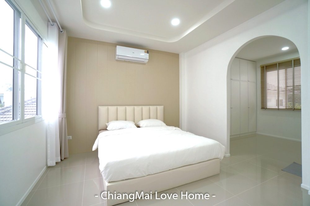 LINE_ALBUM_Photo บ้าน Pool Villa หมู่บ้านจินดาวิลล่า 12m_250714_24