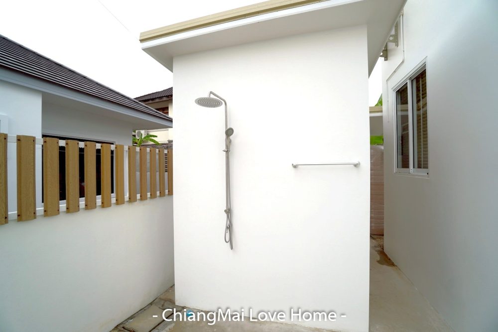 LINE_ALBUM_Photo บ้าน Pool Villa หมู่บ้านจินดาวิลล่า 12m_250714_55