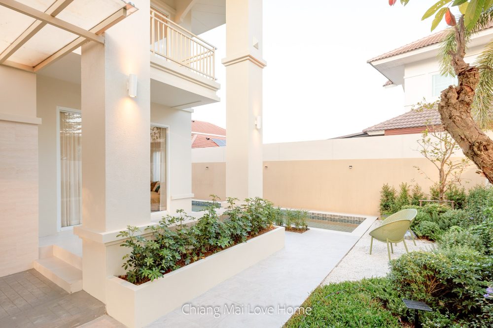 LINE_ALBUM_Pimuk 4_251224_34