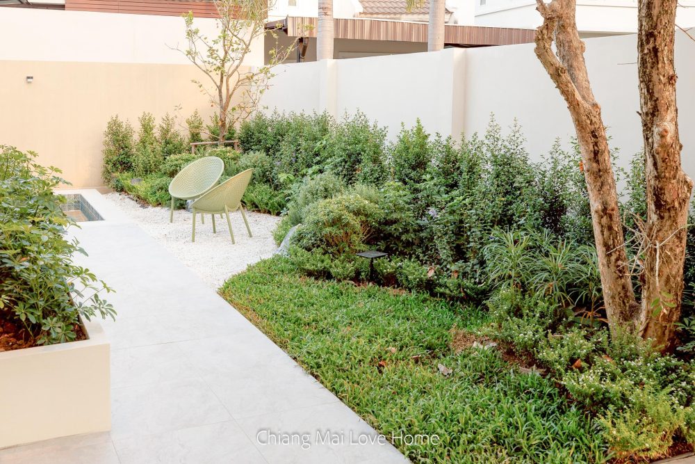 LINE_ALBUM_Pimuk 4_251224_35