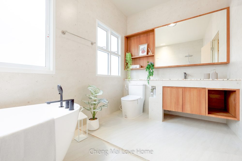 LINE_ALBUM_Pimuk 4_251224_54