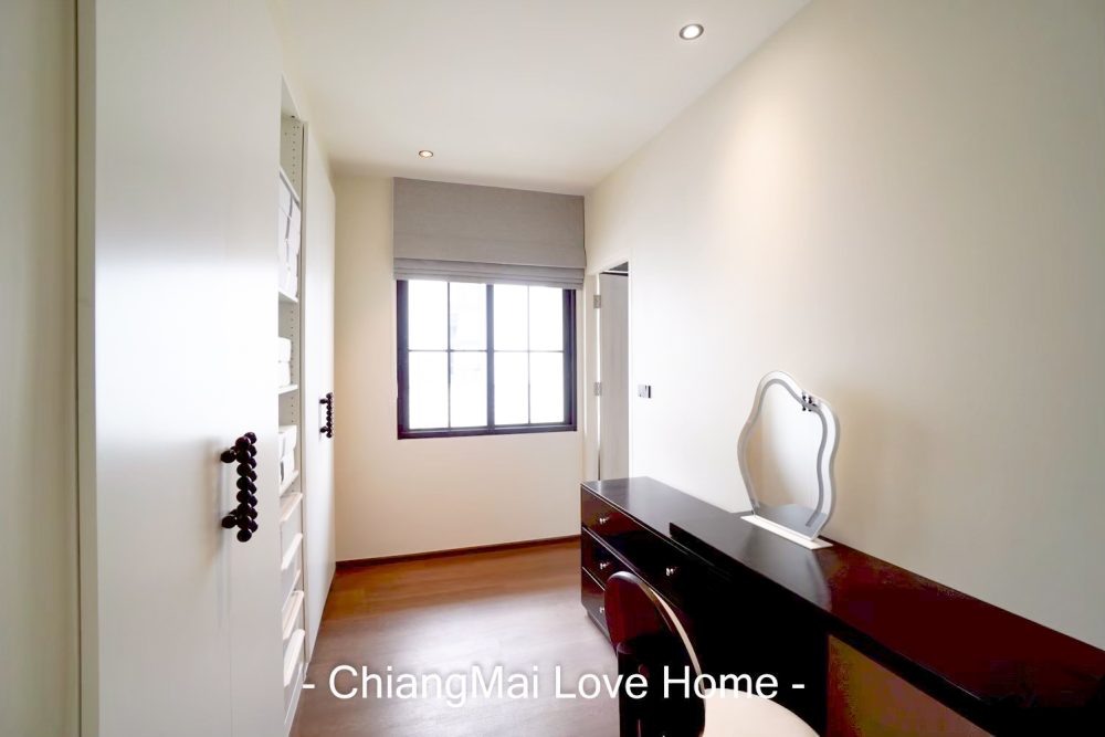 LINE_ALBUM_Pool Villa พฤกษาทอง 15.9 ล้าน_251222_14