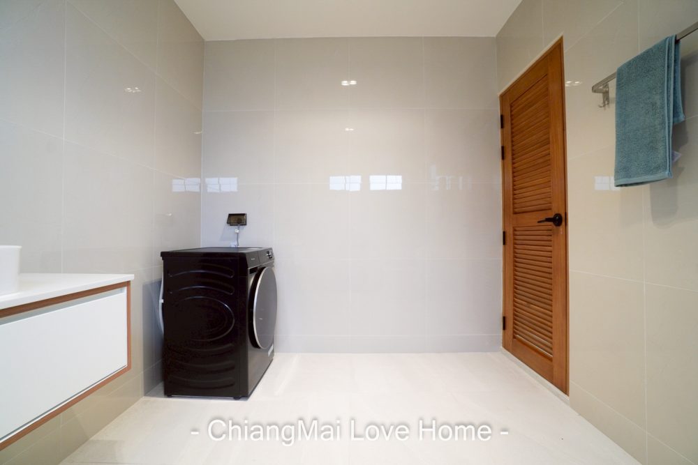 LINE_ALBUM_บ้าน Pool Villa Minimal น้ำแพร่_251222_12