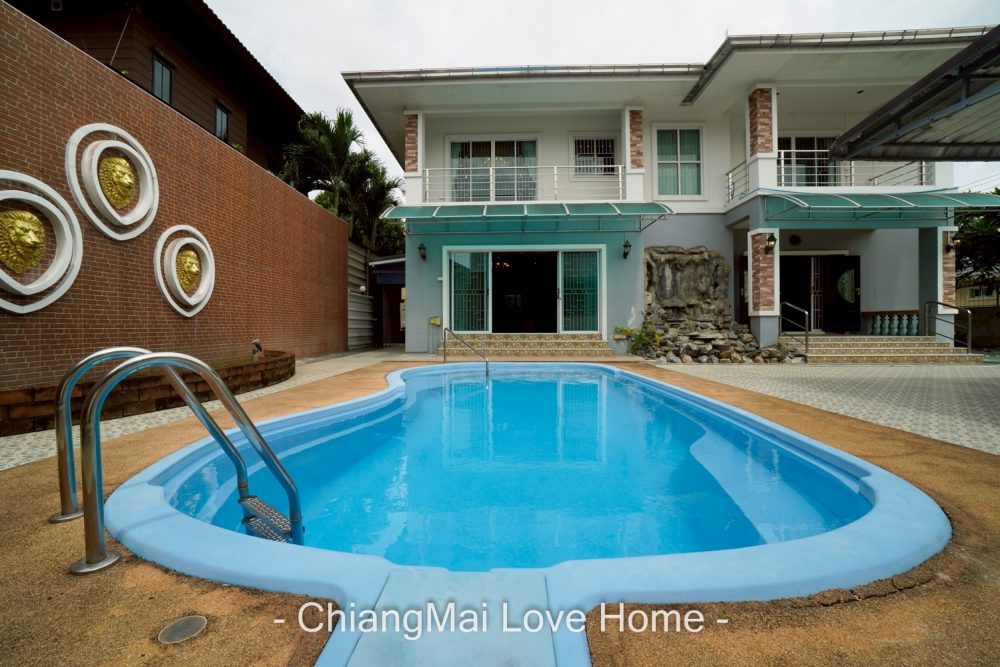 LINE_ALBUM_บ้าน Pool Villa หมู่บ้าน ธนาพร ปาร์คโฮม มีลาย_250806_14