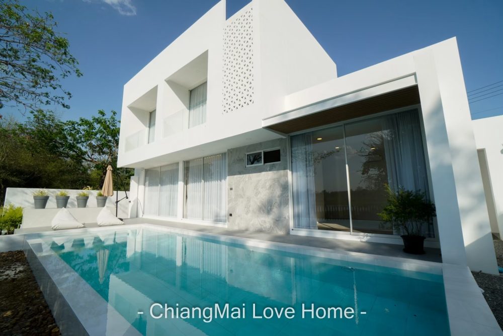 LINE_ALBUM_บ้านพี่อ้าย Pool Villa 11.79_251022_23