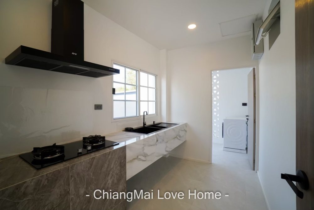 LINE_ALBUM_บ้านพี่อ้าย Pool Villa 11.79_251022_28