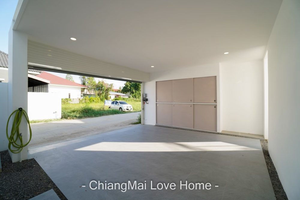 LINE_ALBUM_บ้านพี่อ้าย Pool Villa 11.79_251022_43