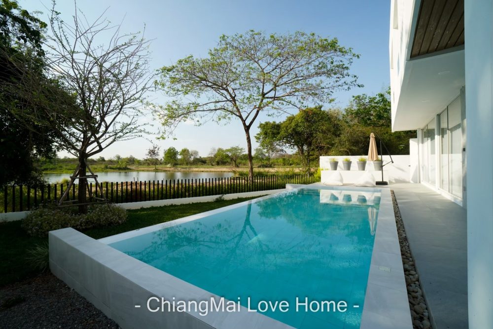 LINE_ALBUM_บ้านพี่อ้าย Pool Villa 11.79_251022_44